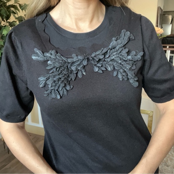 NWT Cable & Gauge Black Short Sleeve Bow Embellished Knit Top Holiday Party S - Picture 3 of 10